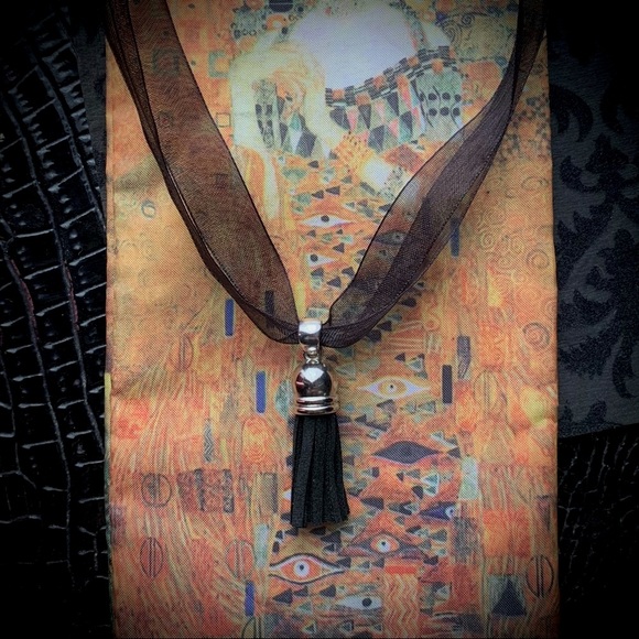 Gothic Black Suede like Tassel pendant - Picture 1 of 3